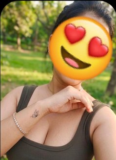Princy Nagar - escort in Noida Photo 1 of 3
