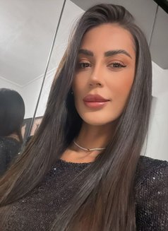 Priscilla - escort in Dubai Photo 1 of 18