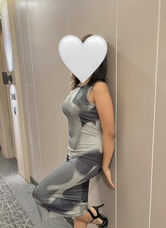 Prishita - escort in New Delhi Photo 7 of 14