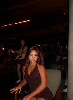 Prisilla - escort in Bali Photo 10 of 11