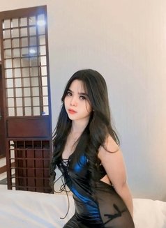 Priska - escort in Jakarta Photo 2 of 5