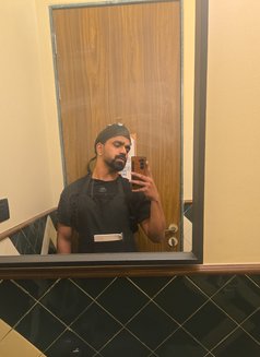 Pritam Jadhav - Male escort in Bangalore Photo 1 of 5