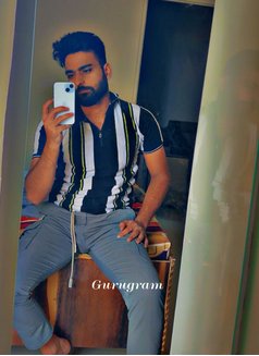 Pritam Maan - Acompañantes masculino in Gurgaon Photo 3 of 4