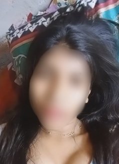 Soniya here 🦋 Meet service available - escort in Bangalore Photo 1 of 3