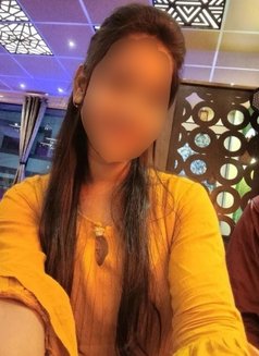 ꧁༻Myself Priti avlbe in Chennai ༺꧂ - escort in Chennai Photo 1 of 1