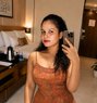 Priti - puta in Bangalore Photo 1 of 4