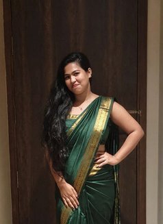 Priti - Intérprete de adultos in Bangalore Photo 13 of 13