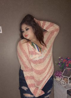 Rai - puta in Kolkata Photo 7 of 11