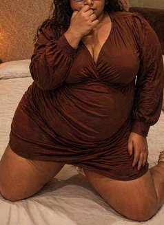 Priti - escort in Kolkata Photo 8 of 16