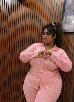 Priti - escort in Kolkata Photo 16 of 16