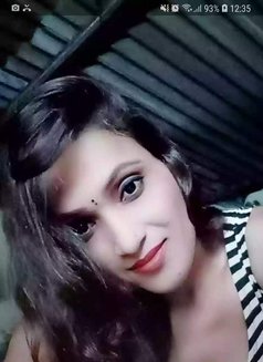 Prity - escort in Mumbai Photo 1 of 1