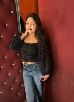 Priti - escort in Mumbai Photo 1 of 9