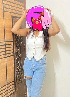 Priti Real Meet Cam Session - puta in Candolim, Goa Photo 1 of 1