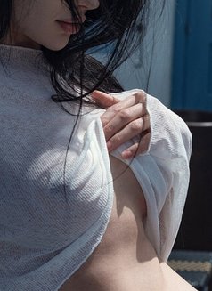 Annushka - escort in Tokyo Photo 7 of 7