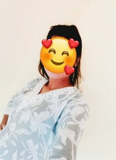 Prity - escort in Pune Photo 2 of 2