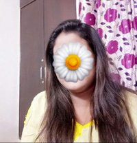 (Privacy) Hot Housewife Shikha - escort in New Delhi Photo 1 of 3