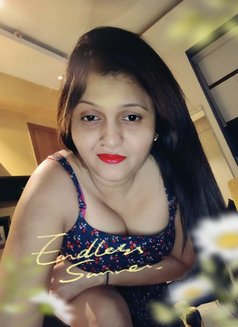 (Privacy) Hot Housewife Shikha - puta in New Delhi Photo 6 of 6