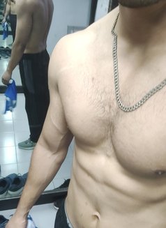 Private Erotic Sessions with Abhishek - Acompañantes masculino in New Delhi Photo 7 of 8