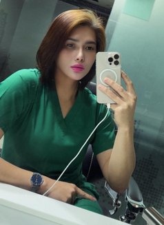 Private Kim - Acompañantes transexual in Abu Dhabi Photo 6 of 8