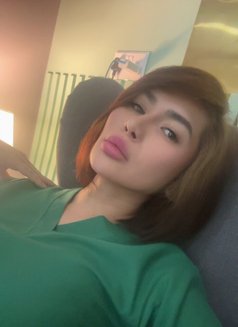 Private Kim - Acompañantes transexual in Abu Dhabi Photo 9 of 9