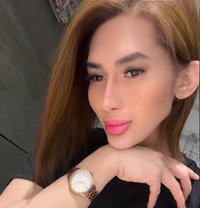 Private Kim - Transsexual escort in Abu Dhabi