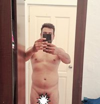 Private masseur cum playboy - Acompañantes masculino in Dubai