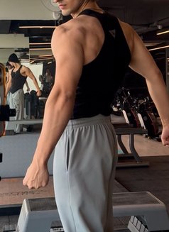 Private Romance & Full Satisfaction - Male escort in Kolkata Photo 7 of 7