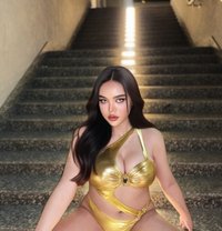Private room and Massage ‘ in Dubai 🇹🇭 - Acompañantes transexual in Dubai Photo 2 of 14