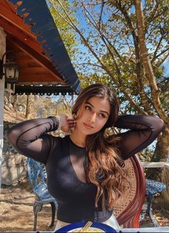 Priya 100% Verified Profile - puta in Hyderabad Photo 2 of 4