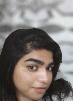 Priya 143 - Acompañantes transexual in Hyderabad Photo 2 of 3