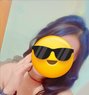 Priya 98733 Vip 84431 Esscort Service - puta in Chandigarh Photo 1 of 3