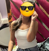 Priya 98733 Vip 84431 Esscort Service - escort in Chandigarh