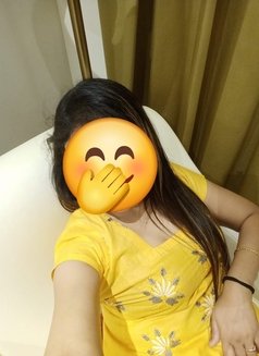 QUEEN PRIYA REALMEET 🦋 CAMSHOW - puta in New Delhi Photo 4 of 4