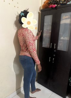 Priya an Independent - escort in Pune Photo 2 of 4