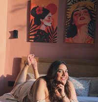 Priya Available 24 Hours - puta in Noida