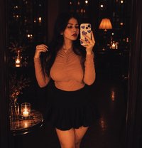 Priya Available for You - puta in Lucknow Photo 1 of 2