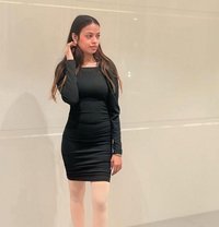 Anushka call girl available 24*7 - puta in Vadodara