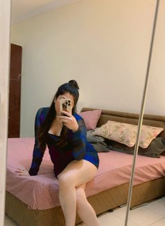 Priya Burdubai - escort in Dubai Photo 25 of 28