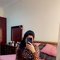 Priya Burdubai - puta in Dubai