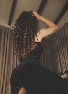 Priya Burdubai - escort in Dubai Photo 18 of 18