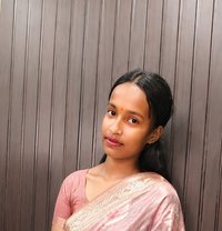 Priya cam and meet - escort in Chennai