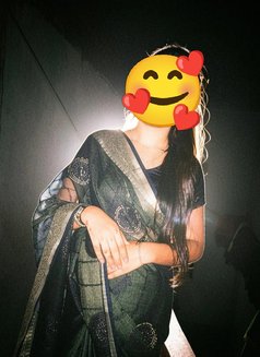 Priya Cam and Real Meet Available - escort in Chennai Photo 1 of 1