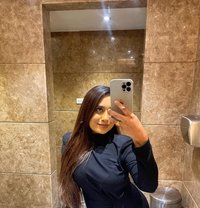 √° Priya Cam & Real meet √° - escort in Chennai