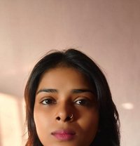 å PRIYA CAM & REAl MEET á - escort in Mumbai