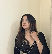 √• Priya Cam & Real Meet √° - escort in Pune