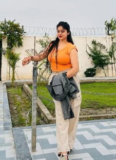 Priya cam session and reall meet - escort in Bangalore Photo 1 of 1