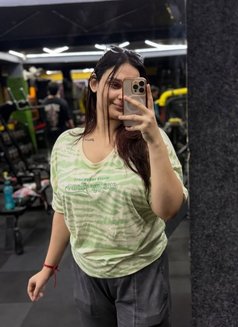 Priya (cam session) y real meet, - escort in Gurgaon Photo 2 of 2