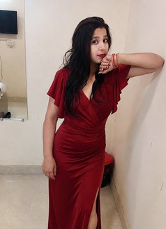Priya cam show & real meet - puta in Chennai Photo 7 of 8