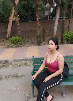 Priya cam show & real meet - puta in Chennai Photo 8 of 8