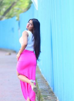 Priya Chahar Best Party Girl in Mumbai - puta in Mumbai Photo 2 of 2